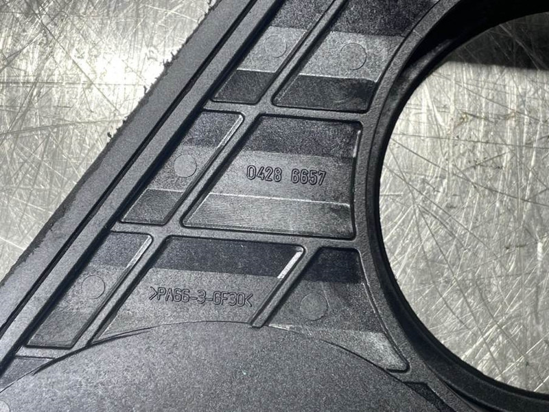 Volvo L30B-Deutz TD2011L04I-04286657-Zahnriemenabdeckung - Motor pre Stavebné stroje: obrázok 3 Volvo L30B-Deutz TD2011L04I-04286657-Zahnriemenabdeckung - Motor pre Stavebné stroje: obrázok 3