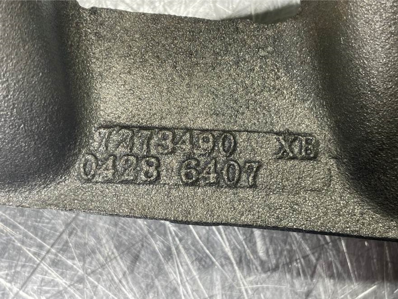 Volvo L30B-Z/X-Deutz TD2011L04I-04286407-Intake manifold - Motor pre Stavebné stroje: obrázok 4 Volvo L30B-Z/X-Deutz TD2011L04I-04286407-Intake manifold - Motor pre Stavebné stroje: obrázok 4