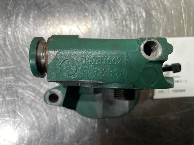 Volvo L30B-Z/X-Deutz TD2011L04I-04287662F-Fuel filter - Motor pre Stavebné stroje: obrázok 4 Volvo L30B-Z/X-Deutz TD2011L04I-04287662F-Fuel filter - Motor pre Stavebné stroje: obrázok 4