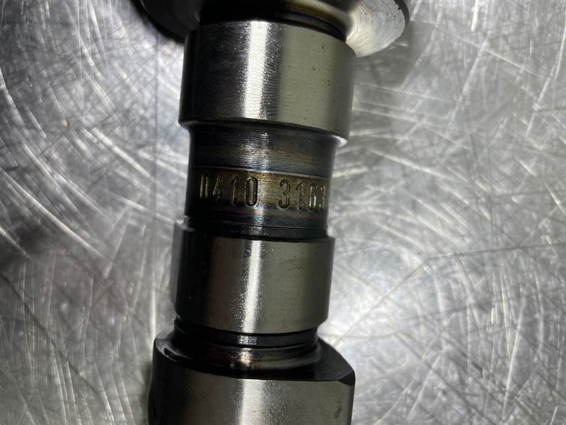 Volvo L30B-Z/X-Deutz TD2011L04I-Camshaft/Nockenwelle - Motor pre Stavebné stroje: obrázok 3 Volvo L30B-Z/X-Deutz TD2011L04I-Camshaft/Nockenwelle - Motor pre Stavebné stroje: obrázok 3