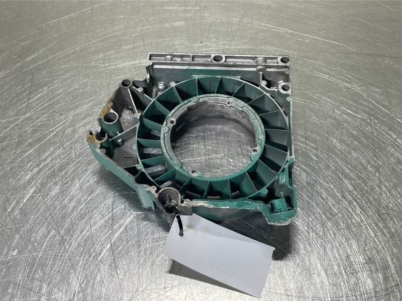Volvo L30B-Z/X-Deutz TD2011L04I-Cooling fan housing - Motor pre Stavebné stroje: obrázok 3 Volvo L30B-Z/X-Deutz TD2011L04I-Cooling fan housing - Motor pre Stavebné stroje: obrázok 3