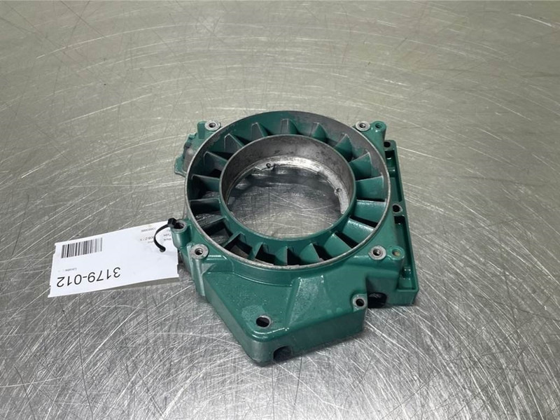 Volvo L30B-Z/X-Deutz TD2011L04I-Cooling fan housing - Motor pre Stavebné stroje: obrázok 2 Volvo L30B-Z/X-Deutz TD2011L04I-Cooling fan housing - Motor pre Stavebné stroje: obrázok 2