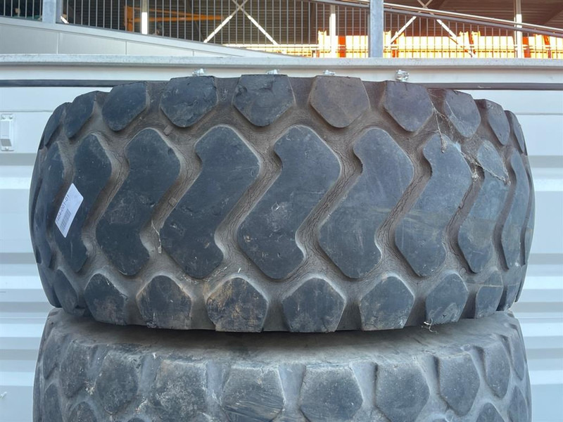 Werklust WG18B-Michelin 20.5R25-Tire/Reifen/Band - Pneumatiky a disky pre Stavebné stroje: obrázok 2 Werklust WG18B-Michelin 20.5R25-Tire/Reifen/Band - Pneumatiky a disky pre Stavebné stroje: obrázok 2