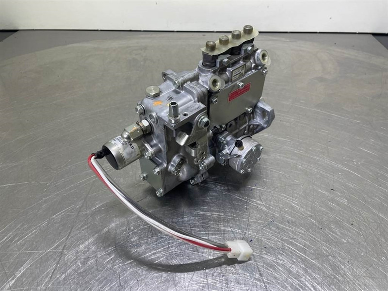 Yanmar 4TNE88-NSW-Fuel pump/Kraftstoffpumpe/Brandstofpomp - Motor pre Stavebné stroje: obrázok 2 Yanmar 4TNE88-NSW-Fuel pump/Kraftstoffpumpe/Brandstofpomp - Motor pre Stavebné stroje: obrázok 2