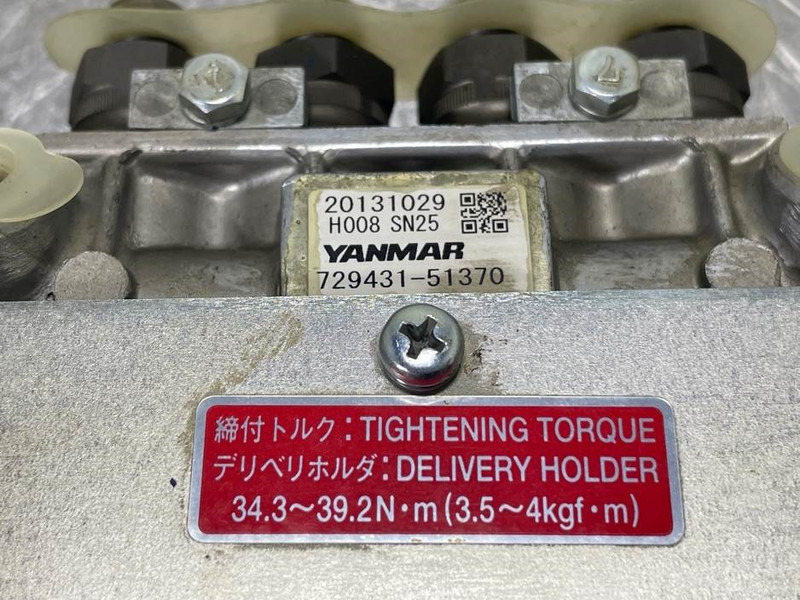 Yanmar 4TNE88-NSW-Fuel pump/Kraftstoffpumpe/Brandstofpomp - Motor pre Stavebné stroje: obrázok 5 Yanmar 4TNE88-NSW-Fuel pump/Kraftstoffpumpe/Brandstofpomp - Motor pre Stavebné stroje: obrázok 5