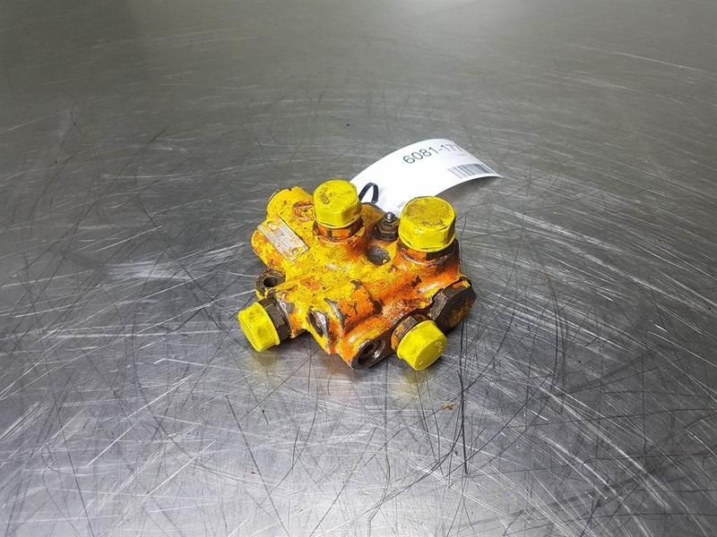 ZF 7760 900 302 - Valve/Ventile/Ventiel - Hydraulika: obrázok 1 ZF 7760 900 302 - Valve/Ventile/Ventiel - Hydraulika: obrázok 1