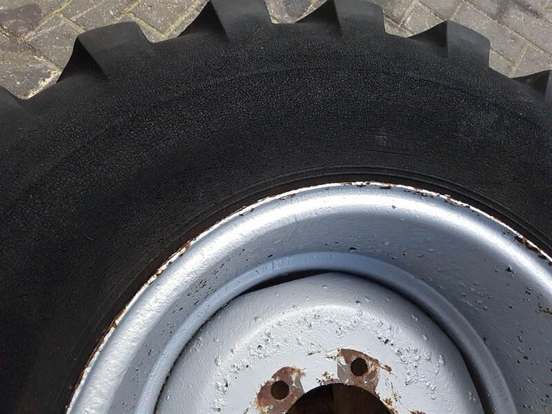 Zettelmeyer Mitas 14.5-20-Tire/Reifen/Band - Pneumatiky a disky pre Stavebné stroje: obrázok 5 Zettelmeyer Mitas 14.5-20-Tire/Reifen/Band - Pneumatiky a disky pre Stavebné stroje: obrázok 5