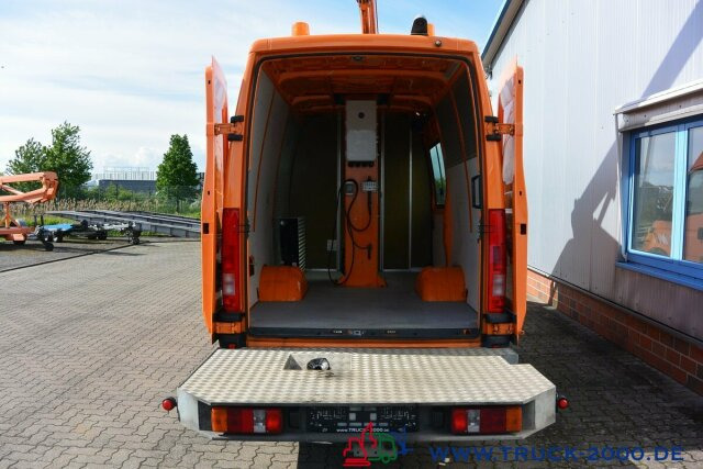 Iveco 50C11 Iveco Daily Versalift 14m Erdgasantrieb - Automobilová plošina: obrázok 4 Iveco 50C11 Iveco Daily Versalift 14m Erdgasantrieb - Automobilová plošina: obrázok 4