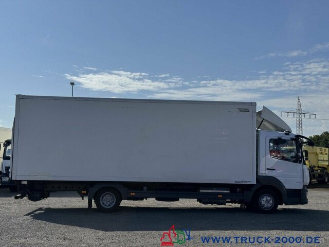 Mercedes-Benz Atego 818 Lang Koffer Ladebordwand BÄR 1.000kg - Dodávka skriňová nadstavba: obrázok 3 Mercedes-Benz Atego 818 Lang Koffer Ladebordwand BÄR 1.000kg - Dodávka skriňová nadstavba: obrázok 3