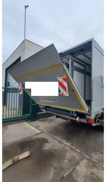 Dhollandia Tailgate / Loadboard / Laadklep / Achtersluitklep 2000 kg MBB / Palfinger / B.A.R. Cargolift - Zdvíhacia plošina: obrázok 4 Dhollandia Tailgate / Loadboard / Laadklep / Achtersluitklep 2000 kg MBB / Palfinger / B.A.R. Cargolift - Zdvíhacia plošina: obrázok 4