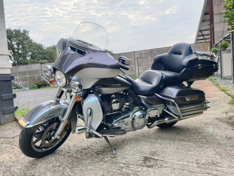 Harley-Davidson Electra Glide Ultra Limited 103" - Motocykel: obrázok 2 Harley-Davidson Electra Glide Ultra Limited 103" - Motocykel: obrázok 2