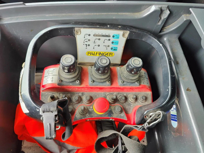 MAN TGL 12.250 City-Abroller Container + Palfinger PK5001 Remote - Hákový nosič kontajnerov, Auto s hydraulickou rukou: obrázok 5 MAN TGL 12.250 City-Abroller Container + Palfinger PK5001 Remote - Hákový nosič kontajnerov, Auto s hydraulickou rukou: obrázok 5