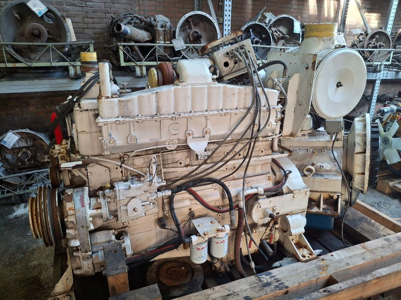 Cummins NTA-855-M - Motor: obrázok 2 Cummins NTA-855-M - Motor: obrázok 2