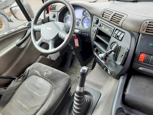 DAF CF75.360 MANUAL GEARBOX - Kontejnérový podvozek/ Výměnná nástavba: obrázok 5 DAF CF75.360 MANUAL GEARBOX - Kontejnérový podvozek/ Výměnná nástavba: obrázok 5
