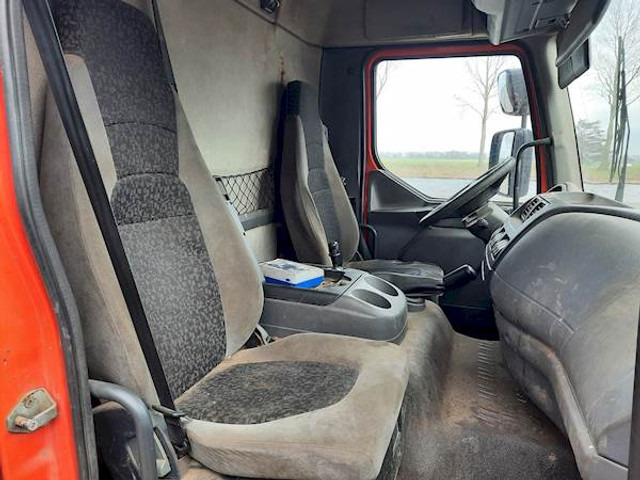 DAF LF45.220 - Valníkový/ Plošinový nákladný automobil: obrázok 5 DAF LF45.220 - Valníkový/ Plošinový nákladný automobil: obrázok 5