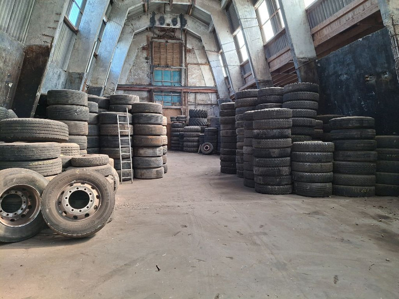 Diversen DIVERSE BANDEN MERKEN - Pneumatika: obrázok 1 Diversen DIVERSE BANDEN MERKEN - Pneumatika: obrázok 1