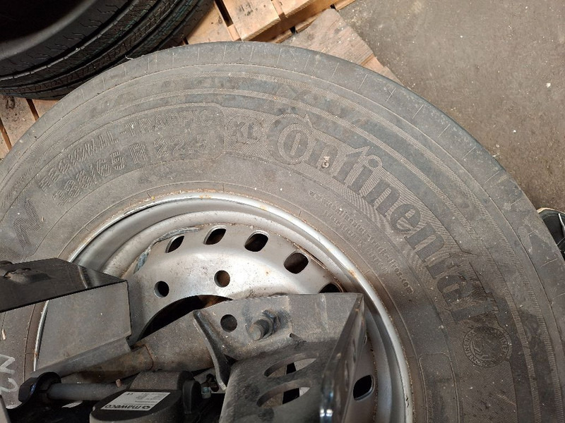 Diversen DIVERSE BANDEN MERKEN - Pneumatika: obrázok 3 Diversen DIVERSE BANDEN MERKEN - Pneumatika: obrázok 3