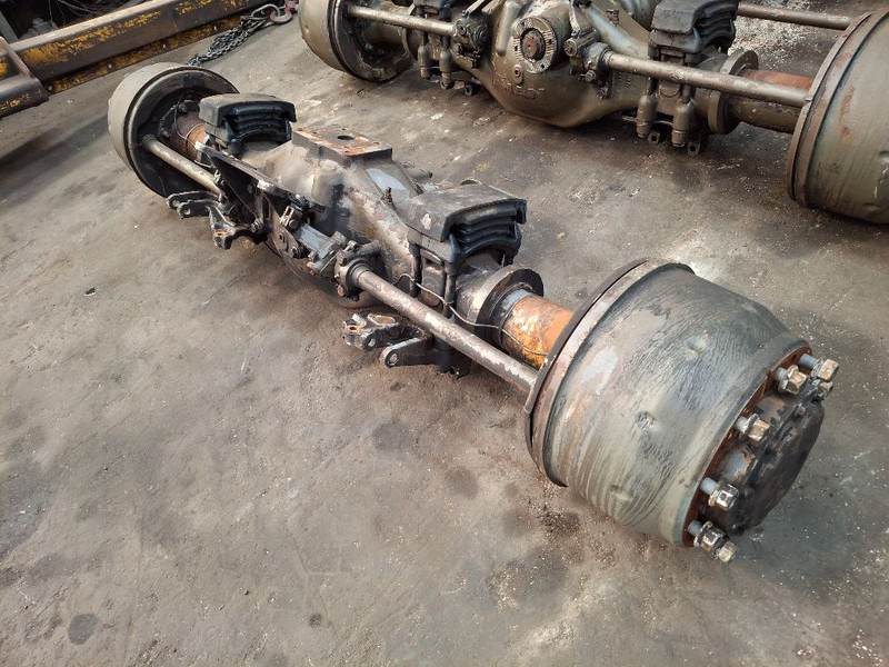 MAN KAT 8x8 complete AXLE SET - Náprava a diely: obrázok 4 MAN KAT 8x8 complete AXLE SET - Náprava a diely: obrázok 4