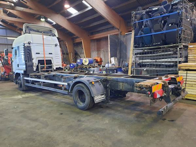 MAN TGM 15.290 4X2 LL - Kontejnérový podvozek/ Výměnná nástavba: obrázok 2 MAN TGM 15.290 4X2 LL - Kontejnérový podvozek/ Výměnná nástavba: obrázok 2