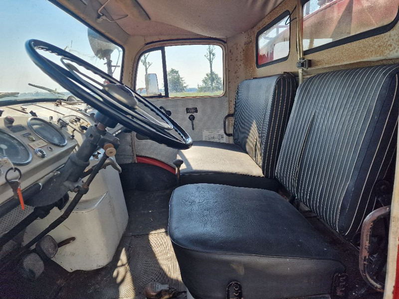 Mercedes-Benz LAF 322 4x4 - Hasičské vozidlo: obrázok 5 Mercedes-Benz LAF 322 4x4 - Hasičské vozidlo: obrázok 5