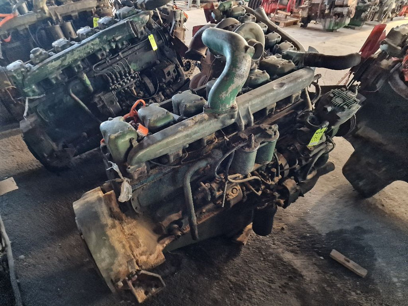 Mercedes-Benz OM355A - Motor: obrázok 3 Mercedes-Benz OM355A - Motor: obrázok 3