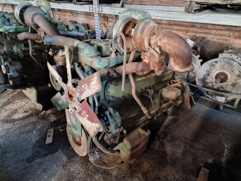 Mercedes-Benz OM355A - Motor: obrázok 1 Mercedes-Benz OM355A - Motor: obrázok 1