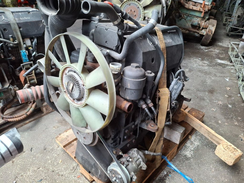 Mercedes-Benz OM904LA - Motor: obrázok 1 Mercedes-Benz OM904LA - Motor: obrázok 1