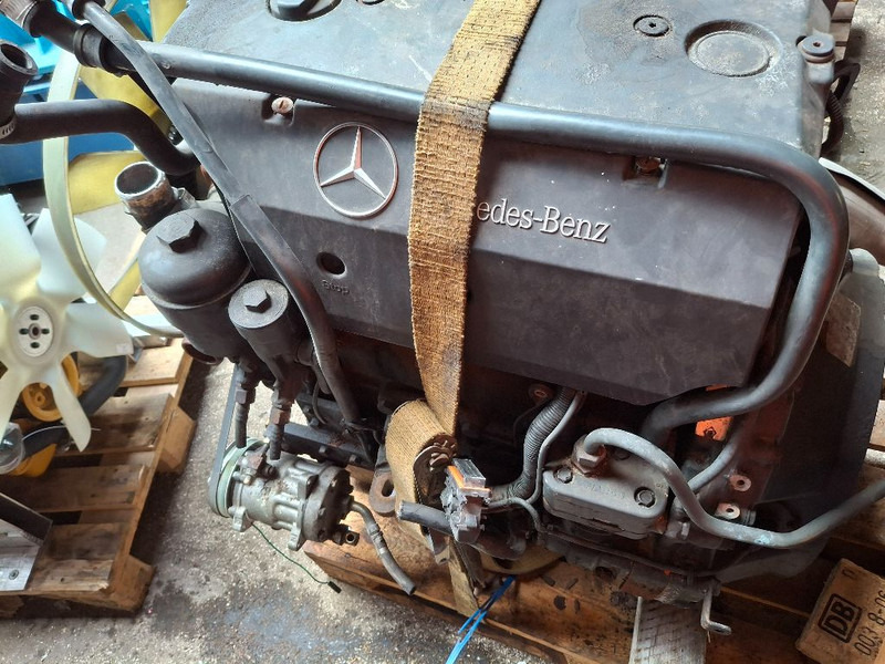Mercedes-Benz OM904LA - Motor: obrázok 4 Mercedes-Benz OM904LA - Motor: obrázok 4