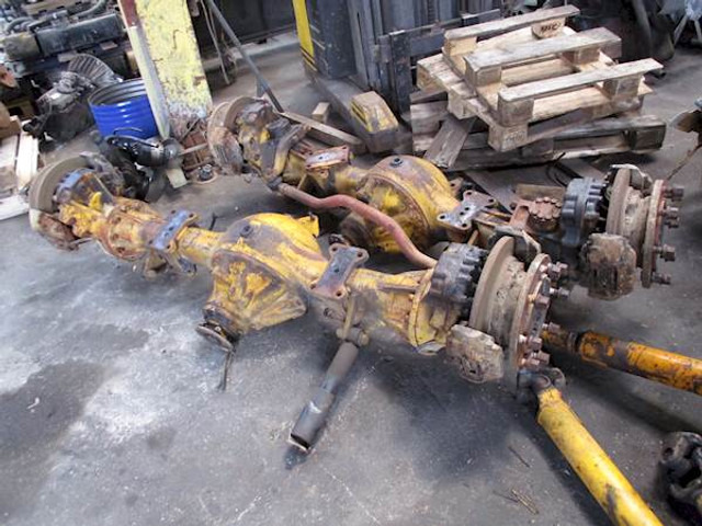 Renault 4888 - Zadná náprava pre Nákladné auto: obrázok 2 Renault 4888 - Zadná náprava pre Nákladné auto: obrázok 2