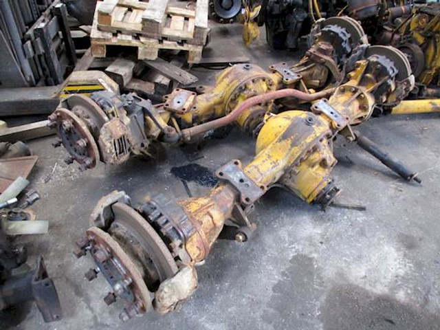 Renault 4888 - Zadná náprava pre Nákladné auto: obrázok 1 Renault 4888 - Zadná náprava pre Nákladné auto: obrázok 1