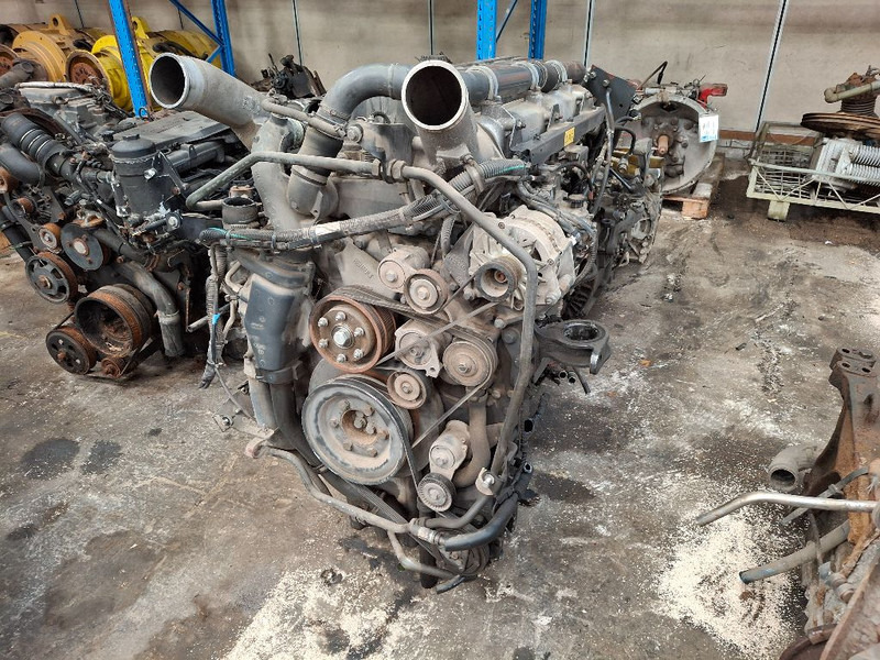 Renault PREMIUM 420DCI - Motor: obrázok 3 Renault PREMIUM 420DCI - Motor: obrázok 3