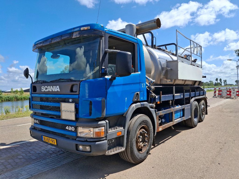 Scania P114 GB6X2*4 NA 90190 - Fekálne vozidlo: obrázok 2 Scania P114 GB6X2*4 NA 90190 - Fekálne vozidlo: obrázok 2