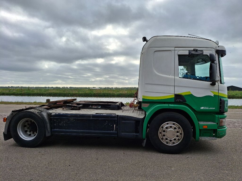 Scania P114 LA4X2 NA 7115 - Ťahač: obrázok 4 Scania P114 LA4X2 NA 7115 - Ťahač: obrázok 4