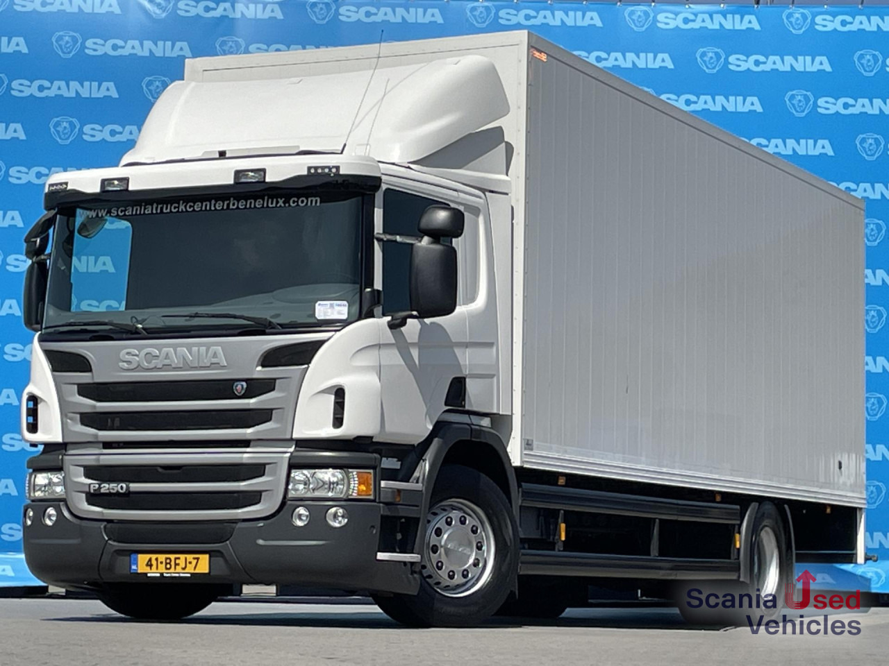 SCANIA P 250 DB4x2MNB SIDE DOORS FULL AIR 250X246X250CM - Skříňový nákladní auto: obrázok 1 SCANIA P 250 DB4x2MNB SIDE DOORS FULL AIR 250X246X250CM - Skříňový nákladní auto: obrázok 1