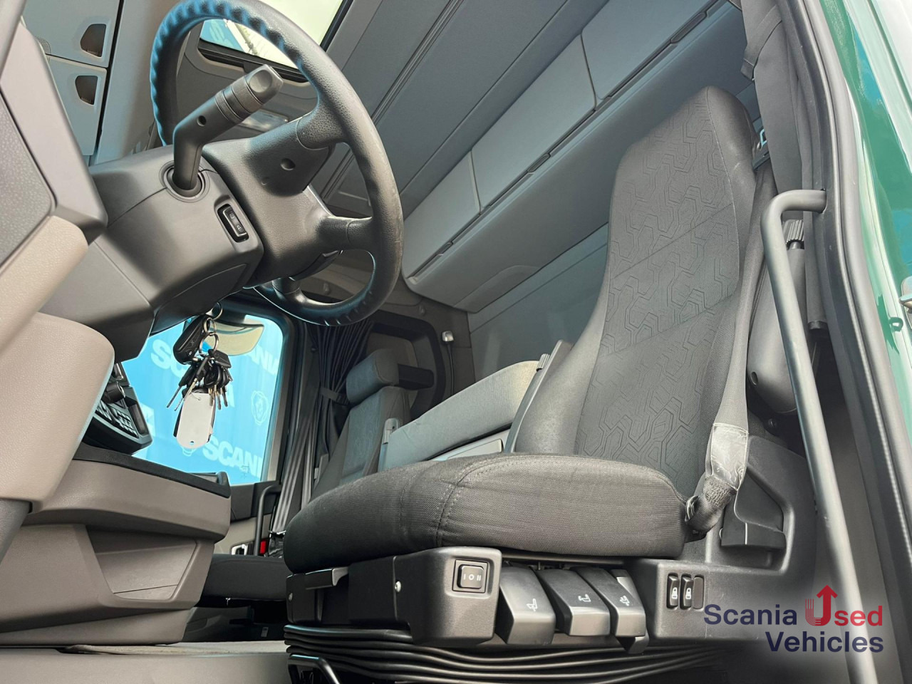 SCANIA R 410 A4x2NA RETARDER ADR FL LED ACC - Ťahač: obrázok 2 SCANIA R 410 A4x2NA RETARDER ADR FL LED ACC - Ťahač: obrázok 2
