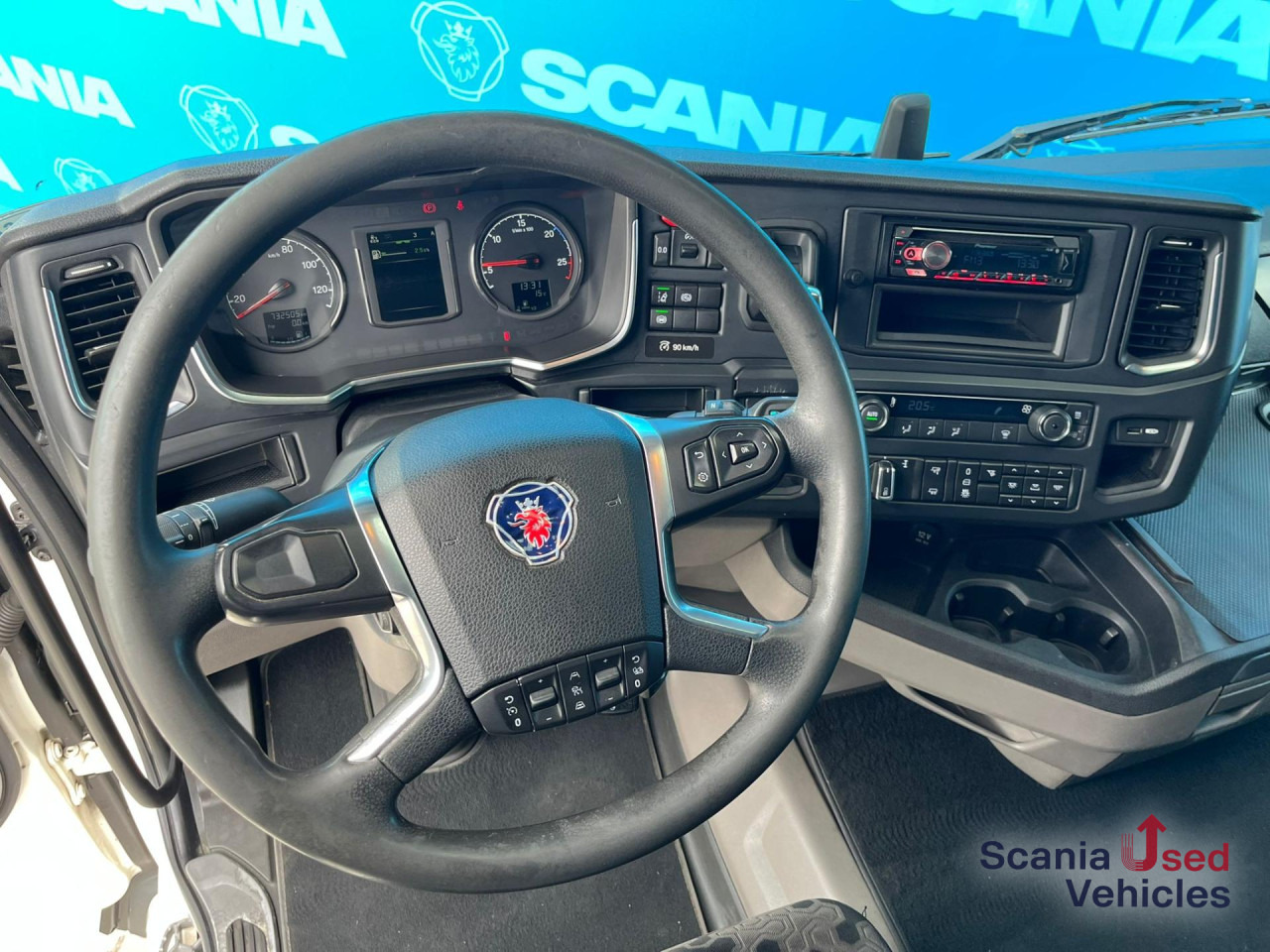 SCANIA R 450 A4x2NA RETARDER DIFF-L SMART2 ACC - Ťahač: obrázok 5 SCANIA R 450 A4x2NA RETARDER DIFF-L SMART2 ACC - Ťahač: obrázok 5
