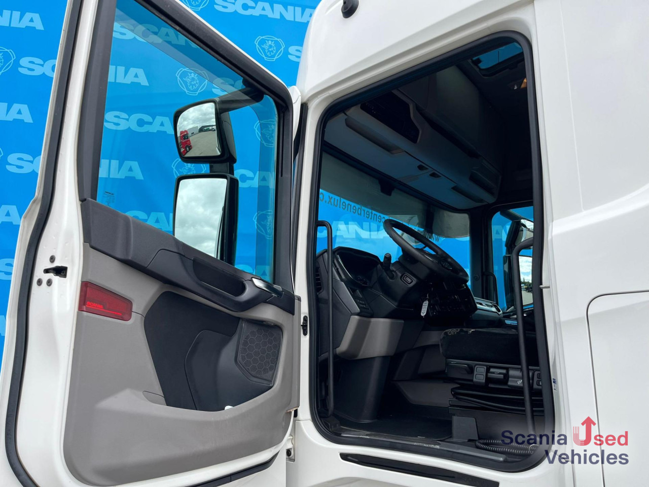 SCANIA R 450 A4x2NA RETARDER DIFF-L SMART2 ACC - Ťahač: obrázok 2 SCANIA R 450 A4x2NA RETARDER DIFF-L SMART2 ACC - Ťahač: obrázok 2