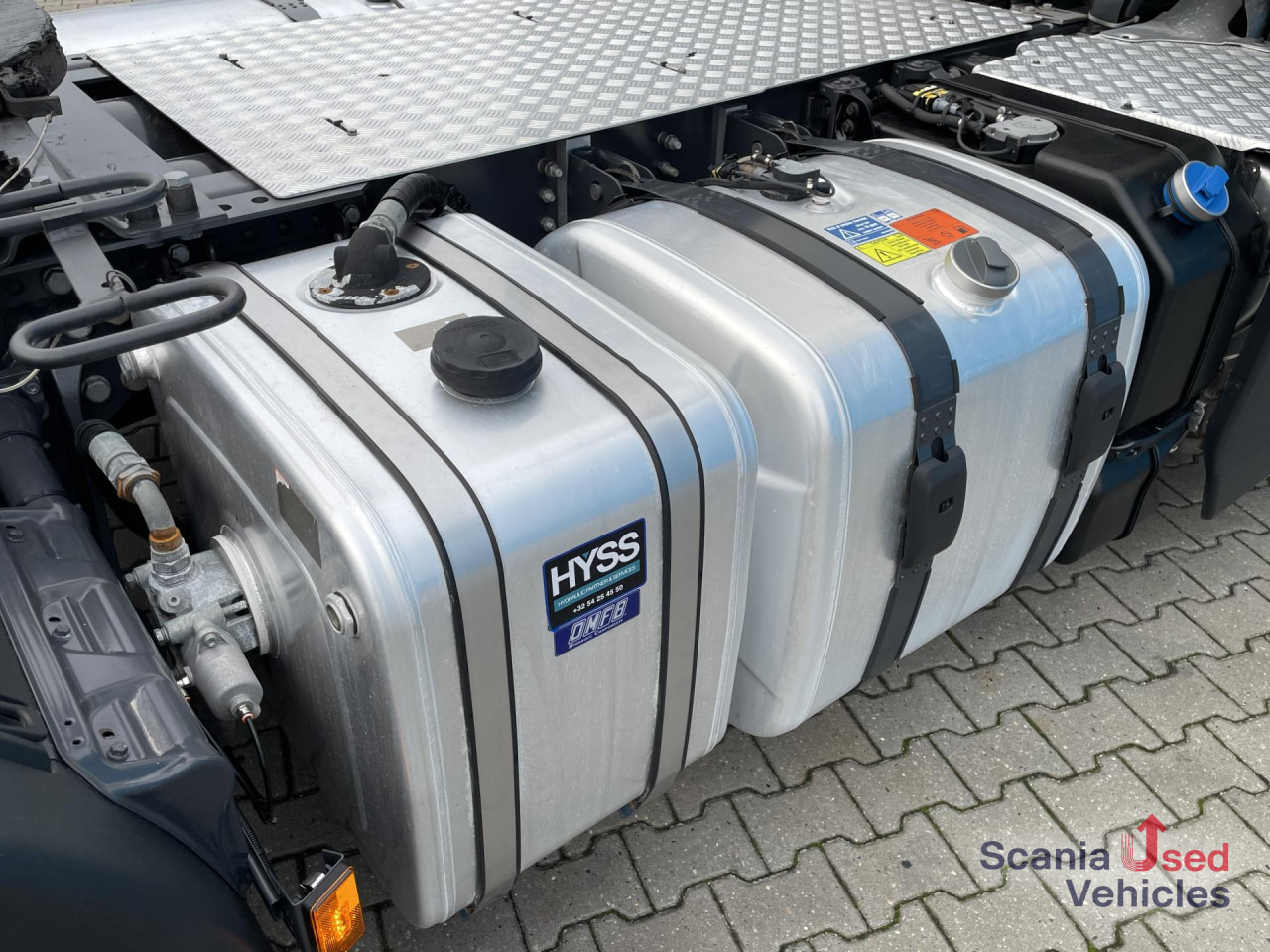 SCANIA R 450 A4x2NB RETARDER DIFF-L FULL AIR HYDRO 8T - Ťahač: obrázok 2 SCANIA R 450 A4x2NB RETARDER DIFF-L FULL AIR HYDRO 8T - Ťahač: obrázok 2