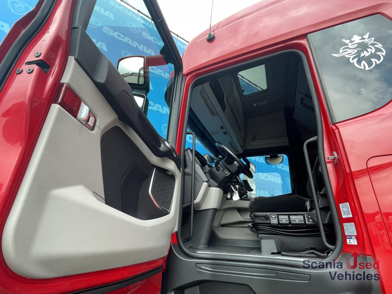 SCANIA R 450 A6x2/4NA RETARDER NAVI PTO - Ťahač: obrázok 2 SCANIA R 450 A6x2/4NA RETARDER NAVI PTO - Ťahač: obrázok 2