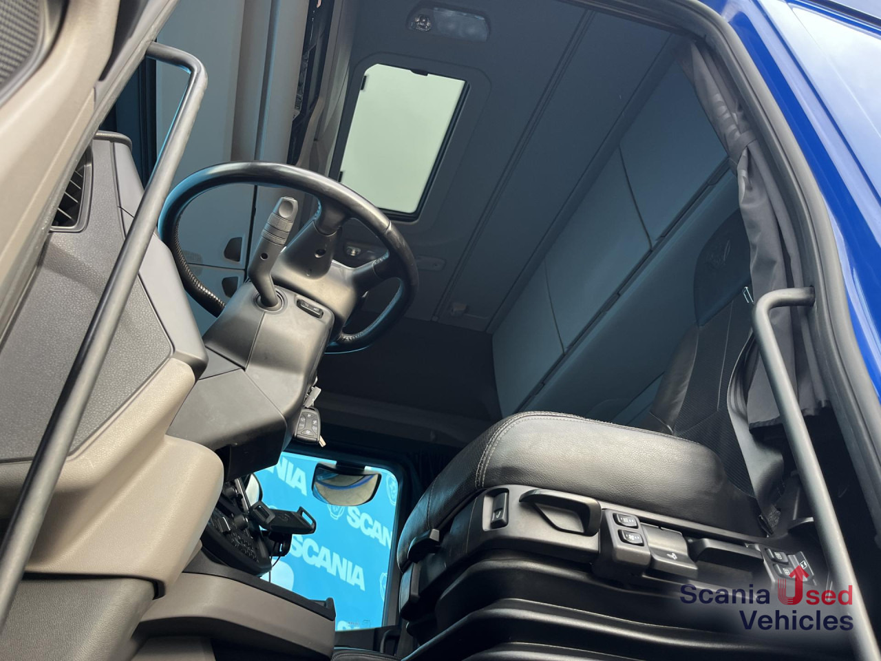 SCANIA S 500 A4x2NB RETARDER 8T FULL AIR DIFF-L P-AIRCO S - Ťahač: obrázok 2 SCANIA S 500 A4x2NB RETARDER 8T FULL AIR DIFF-L P-AIRCO S - Ťahač: obrázok 2