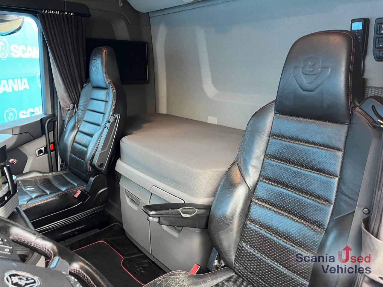 SCANIA S 520 A4x2NB V8 RETARDER DIFF-L FULL AIR 9T P-AIRC - Ťahač: obrázok 3 SCANIA S 520 A4x2NB V8 RETARDER DIFF-L FULL AIR 9T P-AIRC - Ťahač: obrázok 3