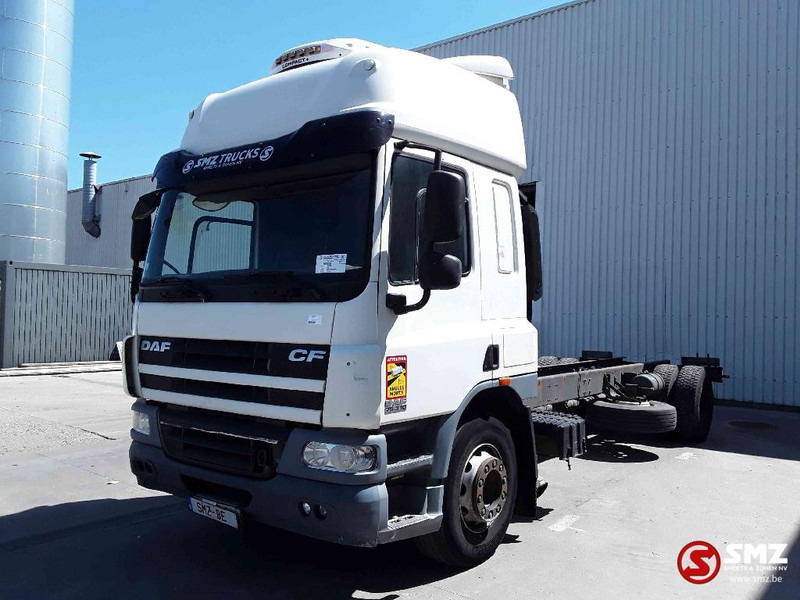 DAF 75 CF 310 manual - Podvozek s kabinou: obrázok 3 DAF 75 CF 310 manual - Podvozek s kabinou: obrázok 3