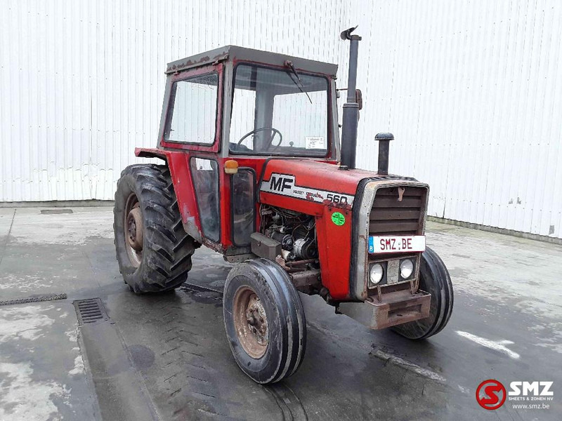 Massey Ferguson 560 - Traktor: obrázok 1 Massey Ferguson 560 - Traktor: obrázok 1