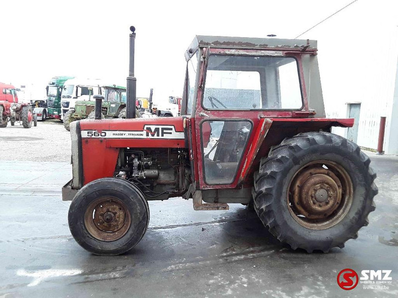 Massey Ferguson 560 - Traktor: obrázok 5 Massey Ferguson 560 - Traktor: obrázok 5