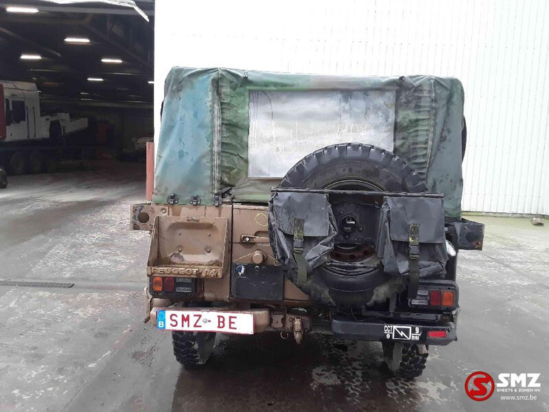 Automobil Mercedes-Benz 200-serie 250 Peugeot P4 10x: obrázok 11 Automobil Mercedes-Benz 200-serie 250 Peugeot P4 10x: obrázok 11