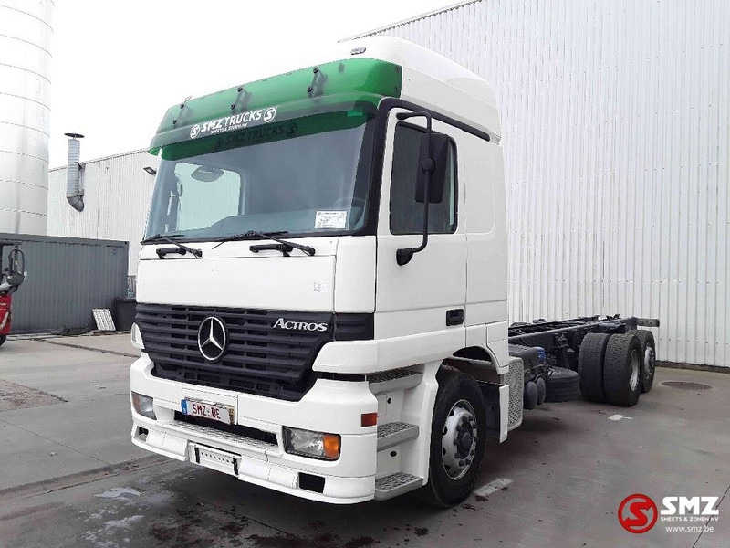 Mercedes-Benz Actros 2535 - Podvozek s kabinou: obrázok 3 Mercedes-Benz Actros 2535 - Podvozek s kabinou: obrázok 3