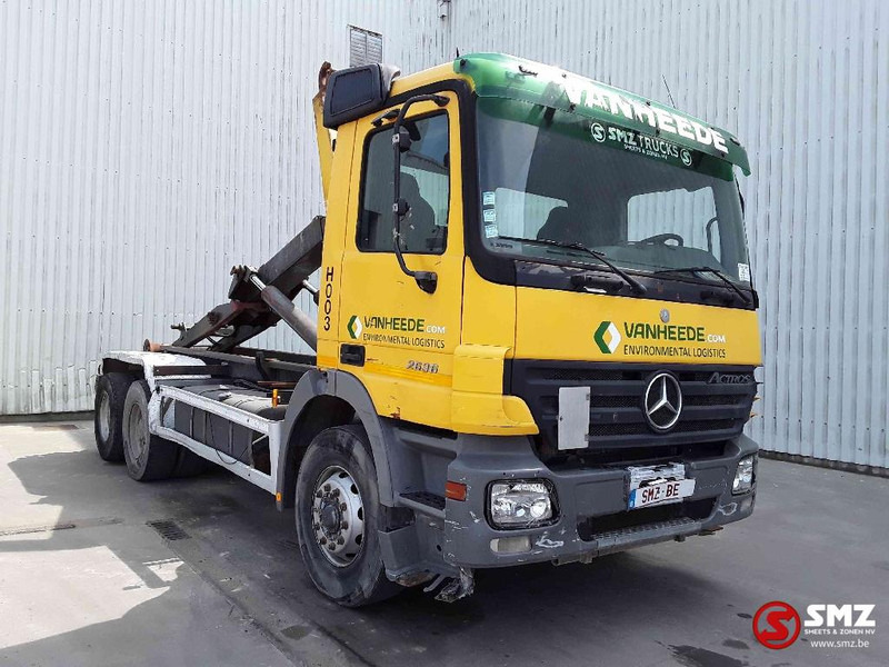 Mercedes-Benz Actros 2636 6x4 lames steel 3x - Kontejnérový podvozek/ Výměnná nástavba: obrázok 1 Mercedes-Benz Actros 2636 6x4 lames steel 3x - Kontejnérový podvozek/ Výměnná nástavba: obrázok 1