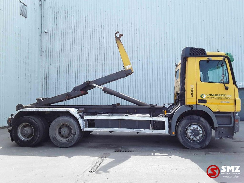 Mercedes-Benz Actros 2636 6x4 lames steel 3x - Kontejnérový podvozek/ Výměnná nástavba: obrázok 4 Mercedes-Benz Actros 2636 6x4 lames steel 3x - Kontejnérový podvozek/ Výměnná nástavba: obrázok 4