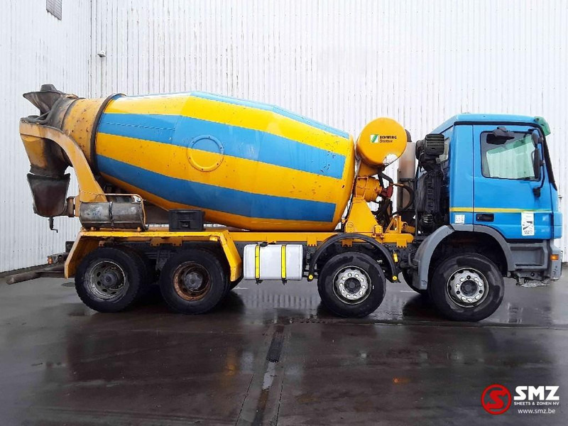 Mercedes-Benz Actros 3236 8x4 EPS - Domiešavač: obrázok 4 Mercedes-Benz Actros 3236 8x4 EPS - Domiešavač: obrázok 4