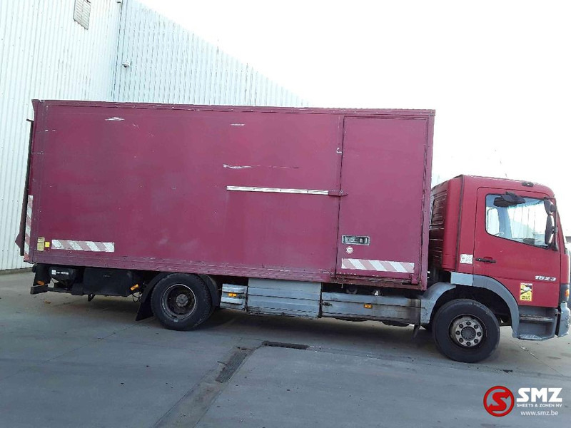 Mercedes-Benz Atego 1523 6 cyl - Skříňový nákladní auto: obrázok 4 Mercedes-Benz Atego 1523 6 cyl - Skříňový nákladní auto: obrázok 4